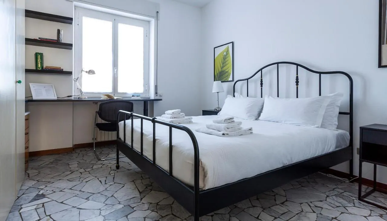 Italianway - Tolmezzo 10B Apartment Milan