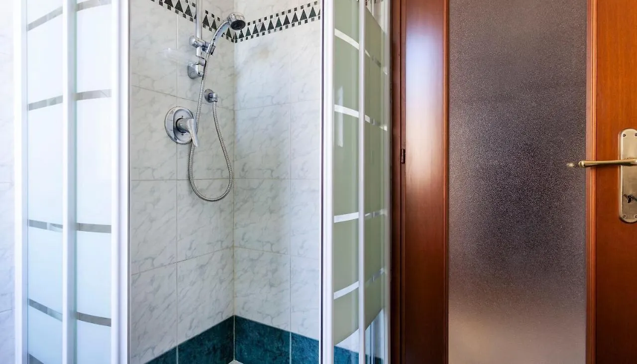 Italianway - Tolmezzo 10B Apartment Milan